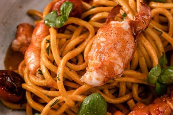 Hummer-Pasta-2